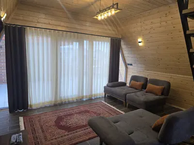 کلبه یک خوابه جکوزی دار پاییز