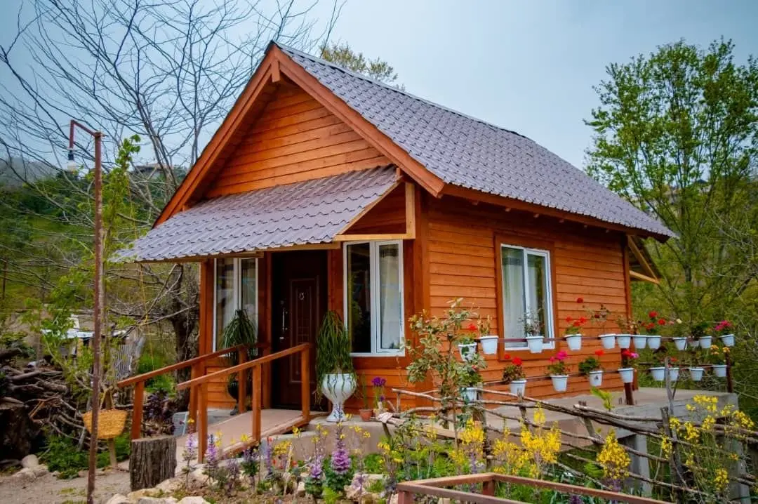 بوم گردی سدخنم - واحد آفتابگردان