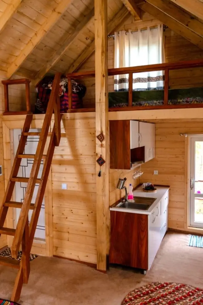 بوم گردی سدخنم - واحد آفتابگردان