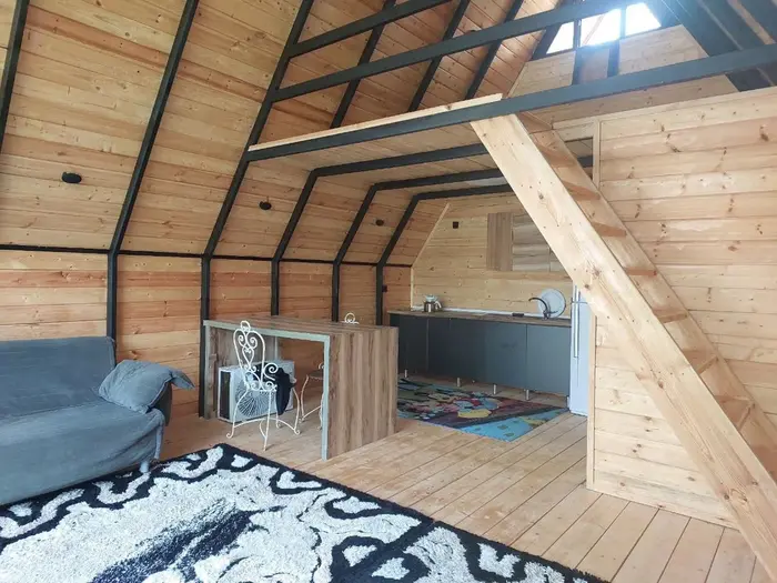 کلبه یک خوابه سوئیسی جوکول