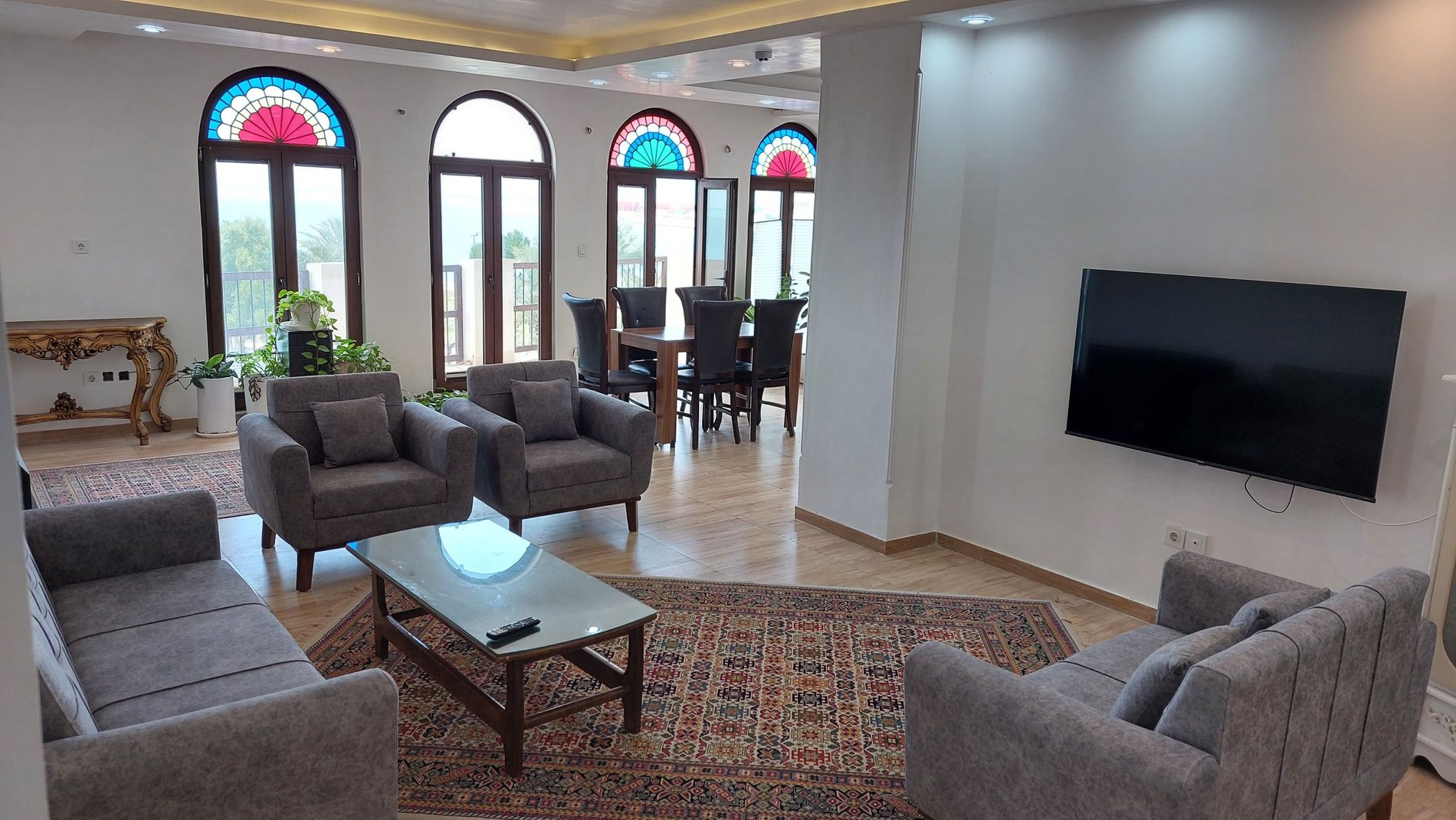 آپارتمان دوخوابه ساحلی شالوت
