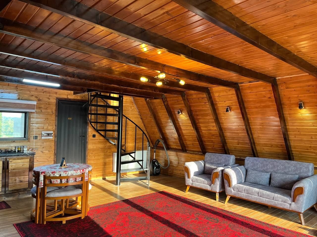 یک خوابه جنگلی خطیر