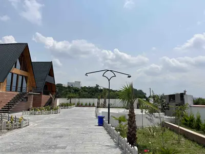 کلبه دوخوابه جکوزی دار خطیر