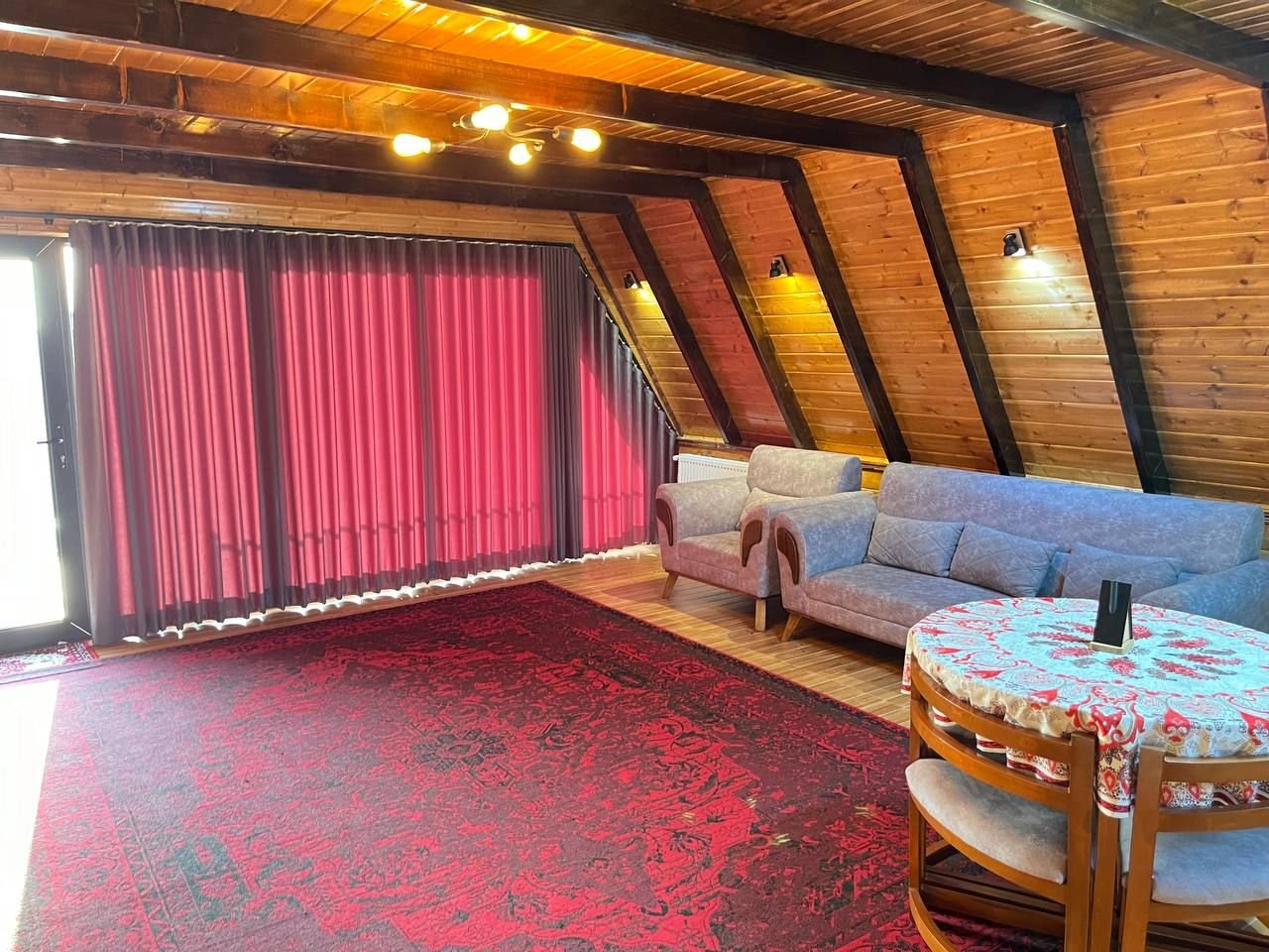 یک خوابه جنگلی خطیر