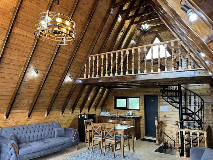 کلبه دوخوابه جکوزی دار خطیر - انتخاب عنوان تصویر