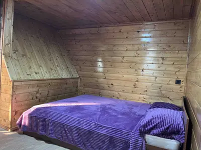 کلبه دوخوابه جکوزی دار خطیر