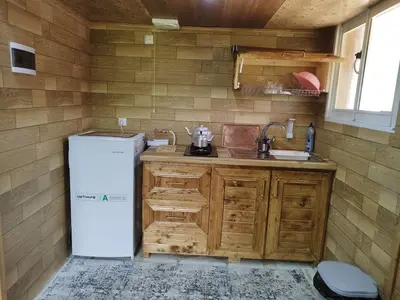 کلبه یک خوابه جنگلی شاهان