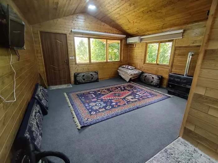 کلبه یک خوابه جنگلی شاهان