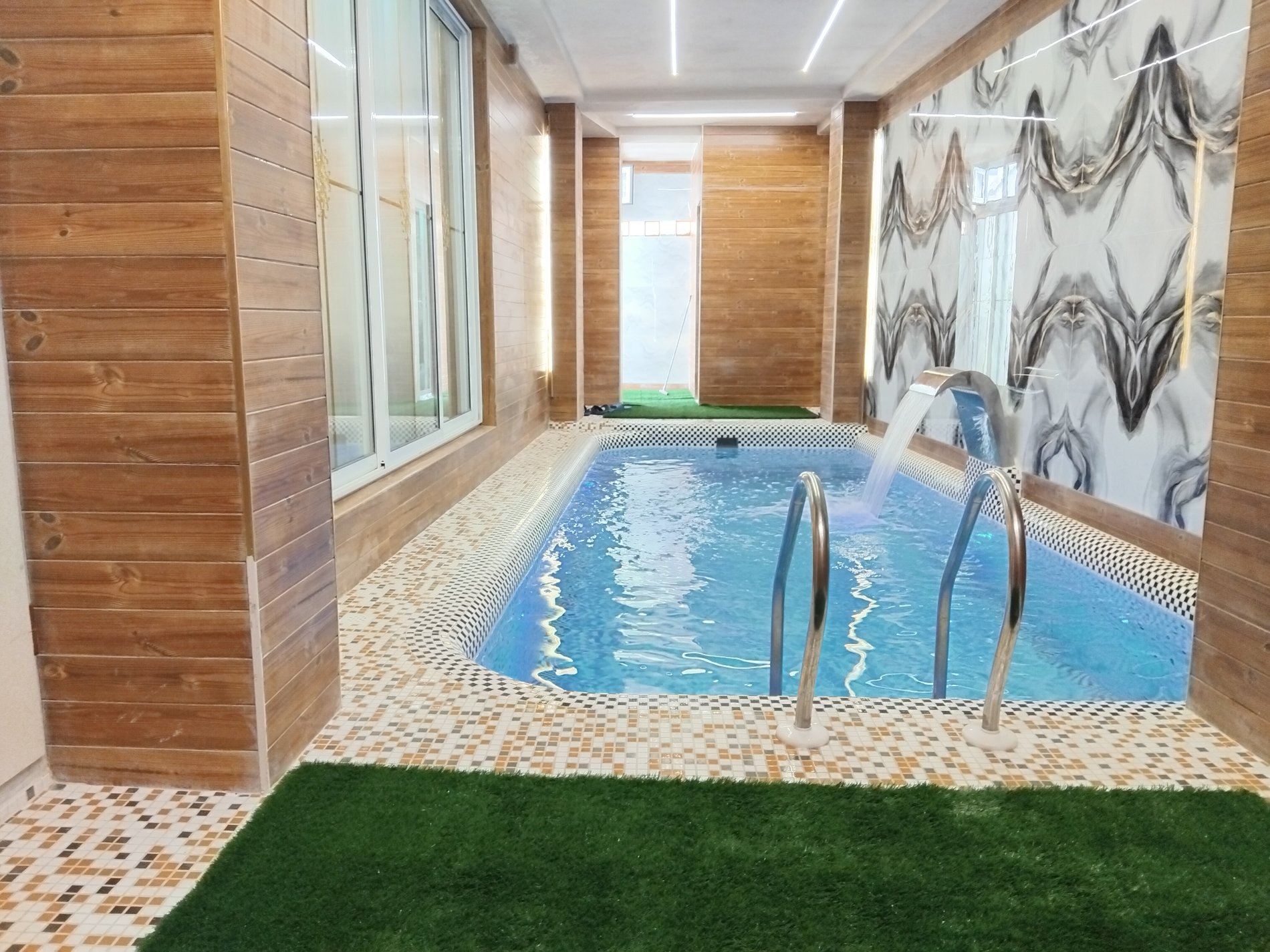 ویلا پنج خوابه استخردار شیروان