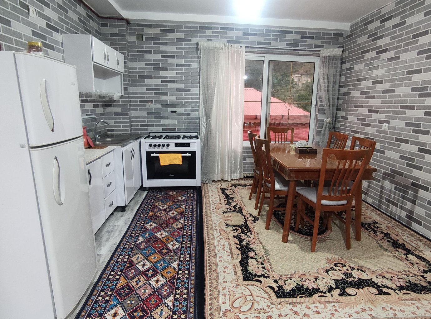 ویلا پنج خوابه استخردار شیروان
