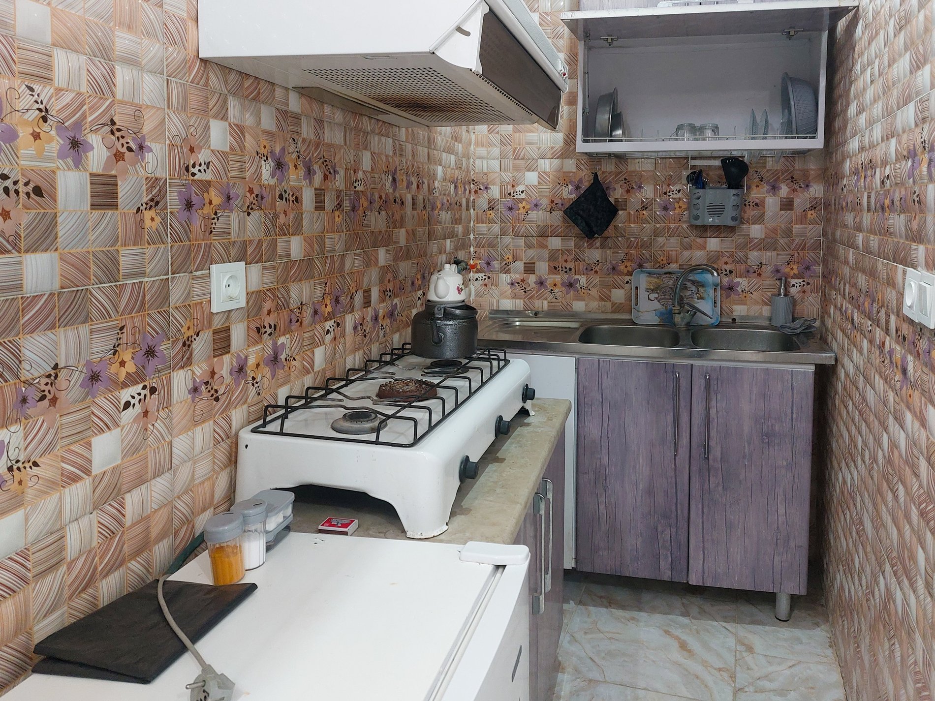 مجتمع اقامتی آپارتمانی هوگا - واحد چهارم