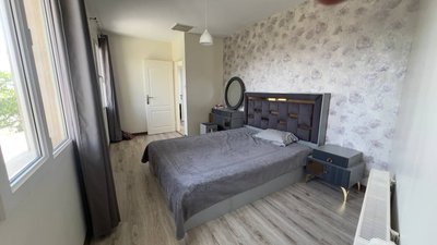 ویلا سه خوابه دوبلکس استخردار آبگرم جوانی