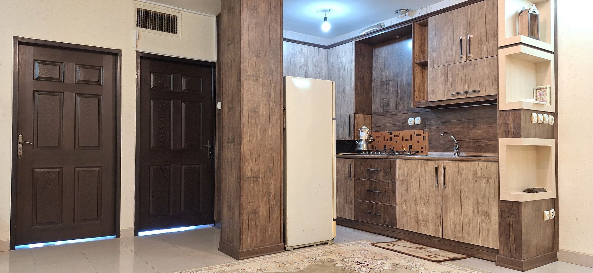 آپارتمان دوخوابه بهارستان 8