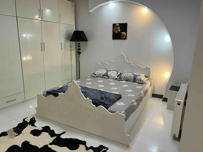 دوخوابه دلارز - اتاق خواب ۲ مستر