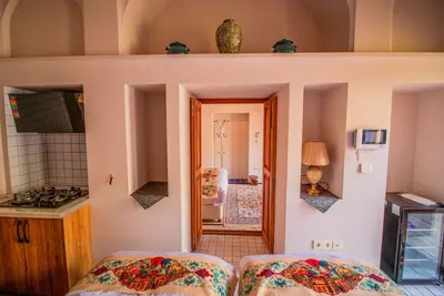 اقامتگاه سنتی خانه صبا - واحد پایور