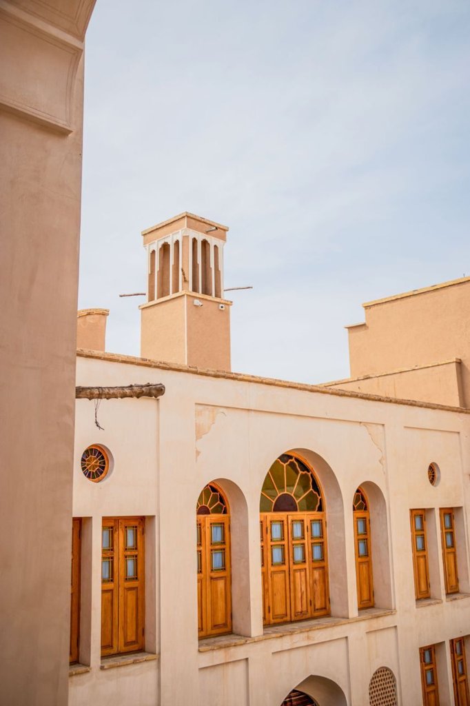 اقامتگاه سنتی خانه صبا - واحد باربد - نمای حیاط