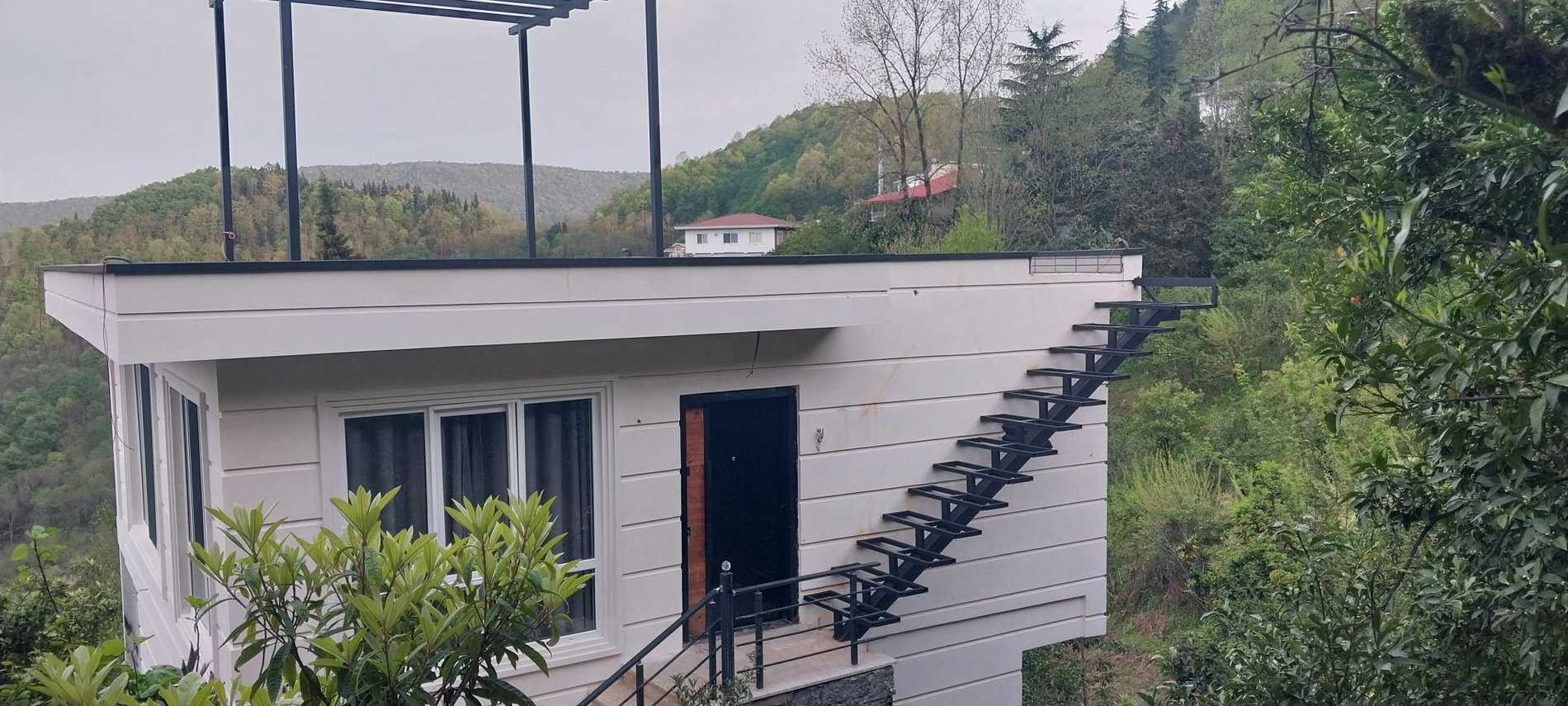 دوخوابه جنگلی جکوزی دار آرسام