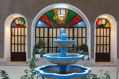 اقامتگاه سنتی کاج کهن - واحد یاقوت