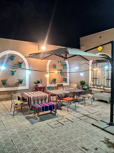 اقامتگاه سنتی کاج کهن - واحد یاقوت