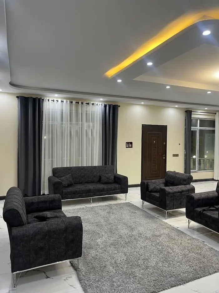 ویلا سه خوابه استخردار آبگرم درختی 1