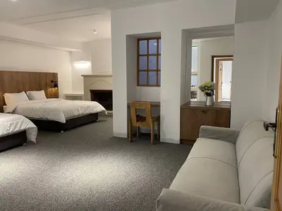 سوئیت دوخوابه کاج 2