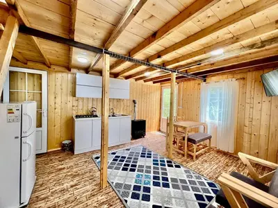 کلبه یک خوابه چوبی علیپور