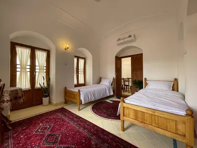 اقامتگاه سنتی خانه ارباب - واحد ارباب