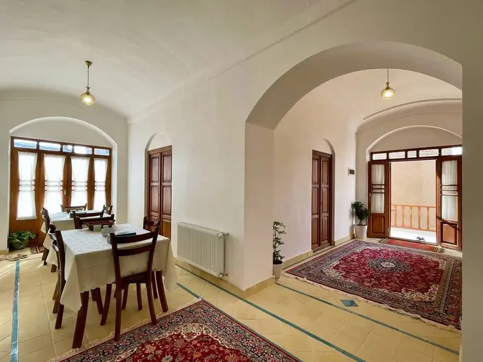 اقامتگاه سنتی خانه ارباب - واحد ارباب