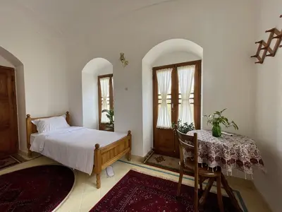 اقامتگاه سنتی خانه ارباب - واحد ارباب