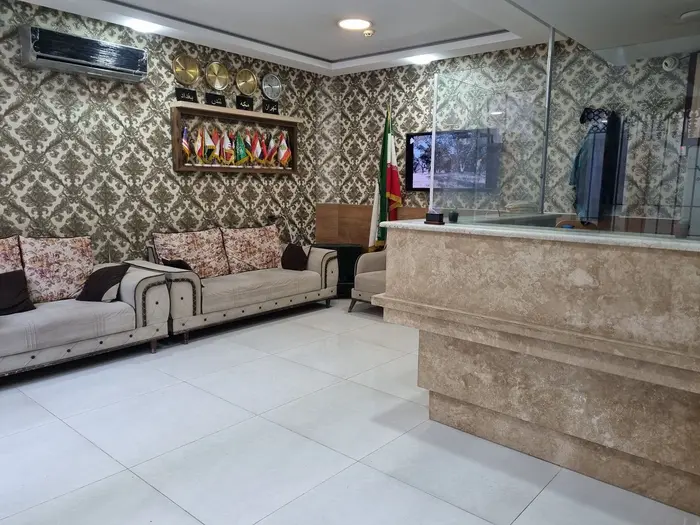 سوئیت فلت شکوهی