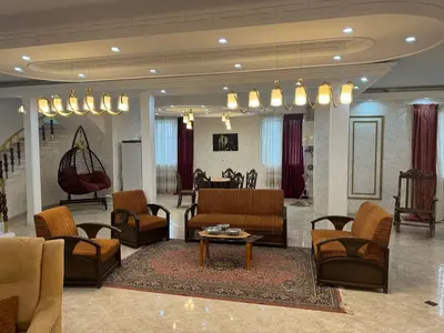 ویلا پنج خوابه استخردار آبگرم مهدیان