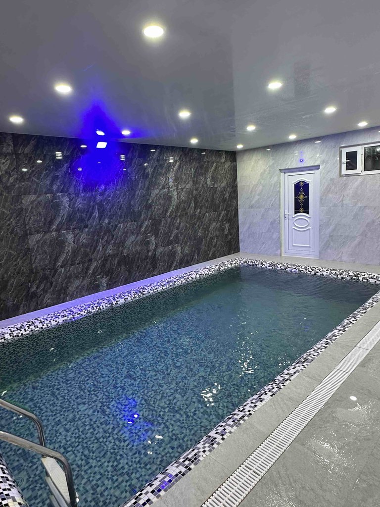 سه خوابه استخردار آبگرم محسن