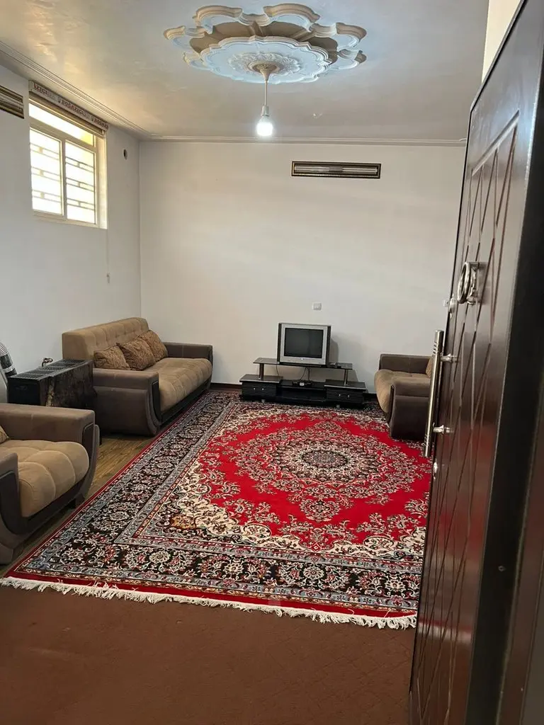 آپارتمان یک خوابه شاهان 4