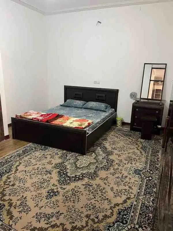 آپارتمان یک خوابه شاهان 4 - انتخاب عنوان تصویر