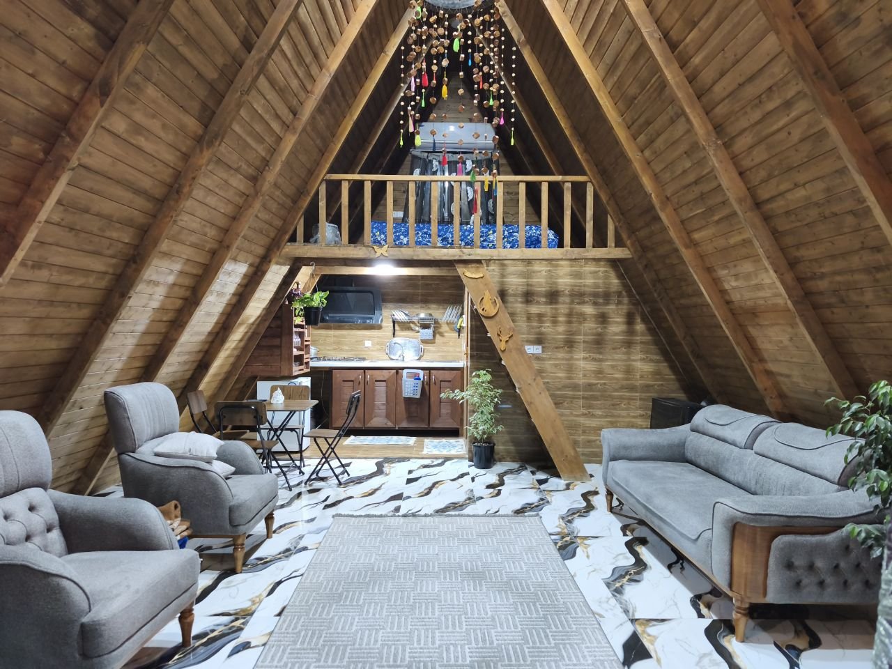 یک خوابه سوئیسی دوقلوها