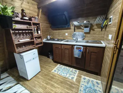 کلبه یک خوابه سوئیسی دوقلوها