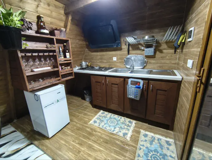 کلبه یک خوابه سوئیسی دوقلوها