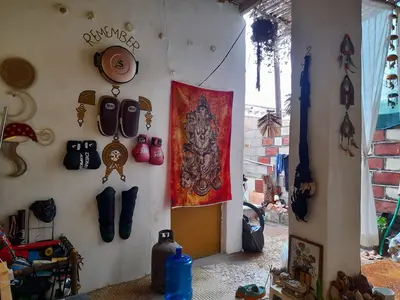 اقامتگاه سنتی فلت تولتک