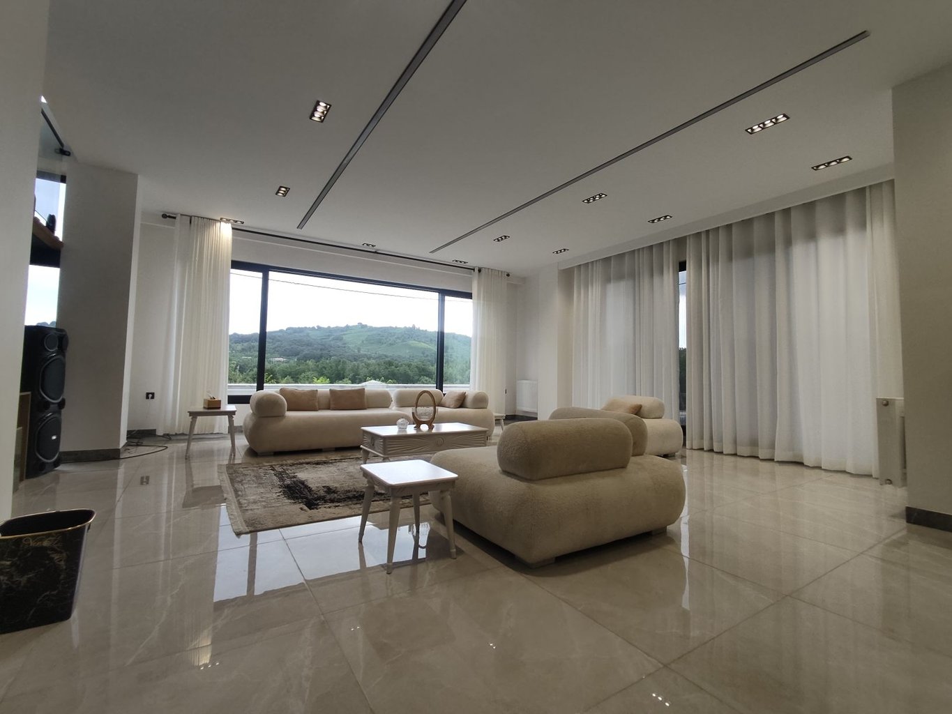 سه خوابه نگین کوهستان ۱