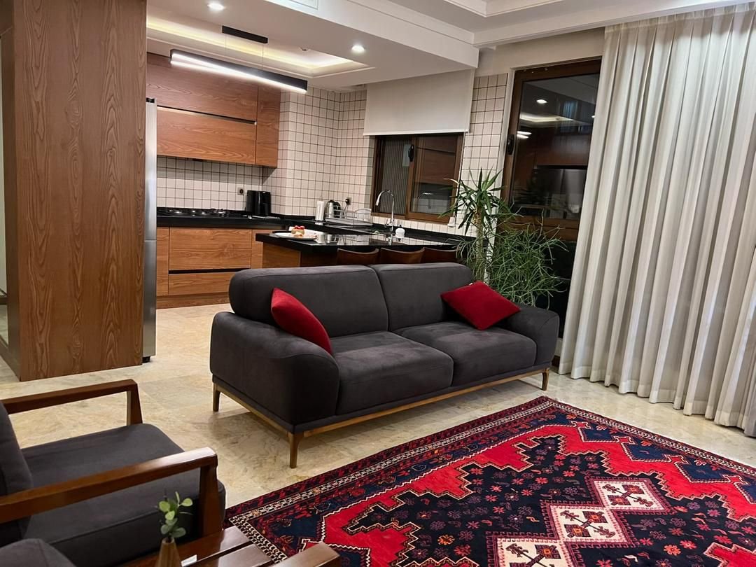 آپارتمان دوخوابه سرو غربی