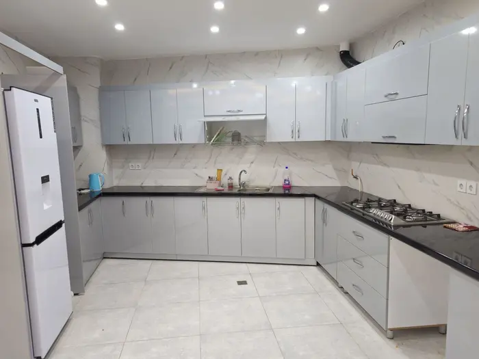 آپارتمان سه خوابه پلومریا 7