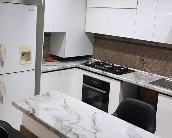 آپارتمان دوخوابه کریم خان زند