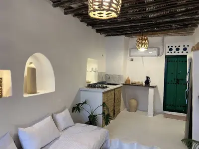 بومگردی یک خوابه خانه حوض بارجیل