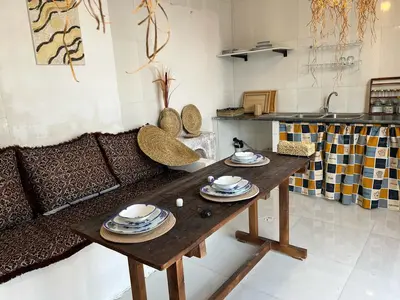 بومگردی دوخوابه استخردار اِشتِواره