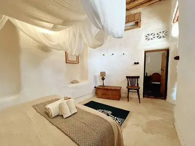 اقامتگاه سنتی سَربون - واحد کنجی لافت