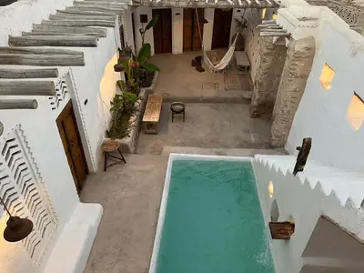 اقامتگاه سنتی سَربون - واحد کنجی لافت