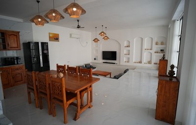 بومگردی عمارت میرزا - سه خوابه استخردار عمارت میرزا