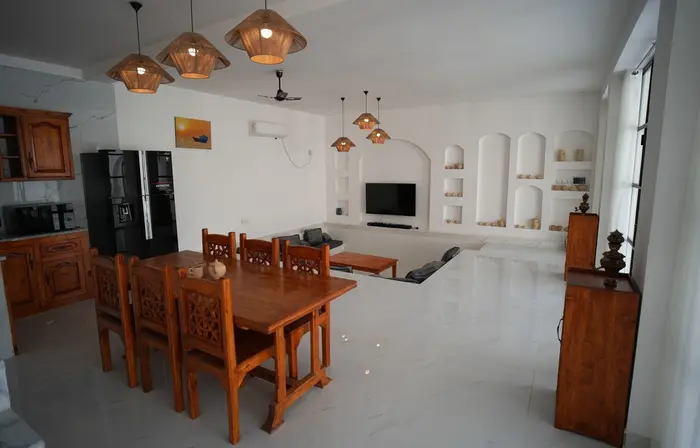 بوم گردی عمارت میرزا - سه خوابه استخردار عمارت میرزا