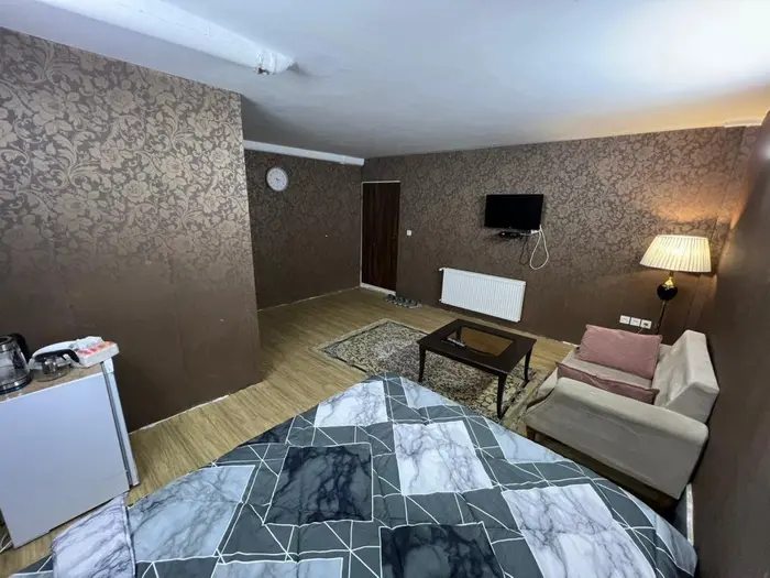 سوئیت فلت سلیمی واحد ۱۴ ـ فردوس