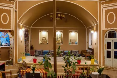 بومگردی دلخش - واحد لیمویی 106